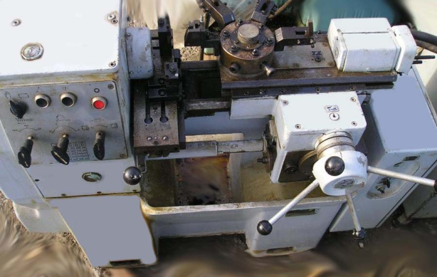 Фото токарного револьверного верстата 1Н318 1Н318 фото токарного токарно-револьверного верстата